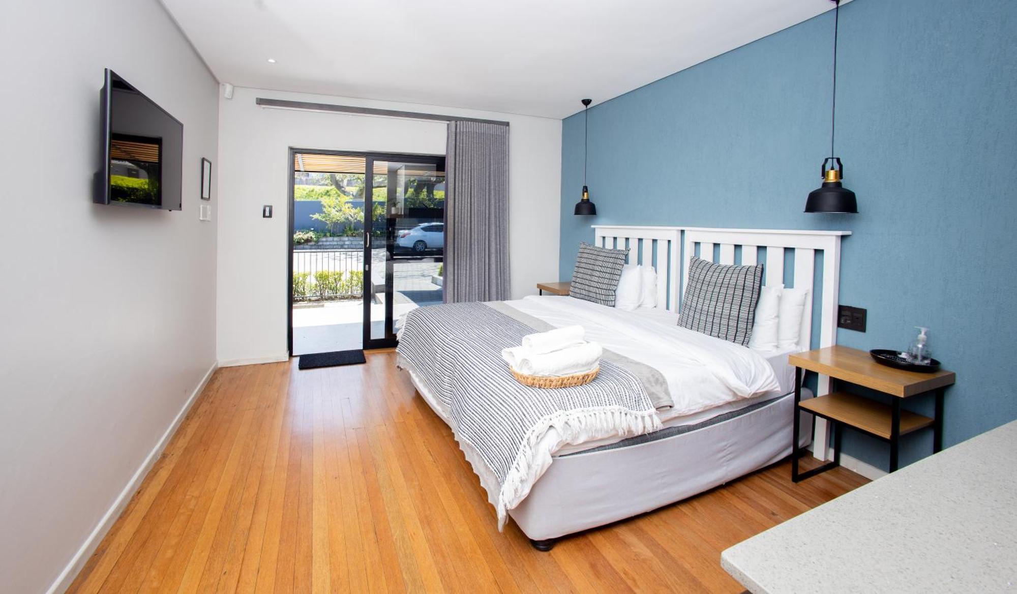 Coral Wood Self Catering Suites And B&B Ист-Лондон Экстерьер фото