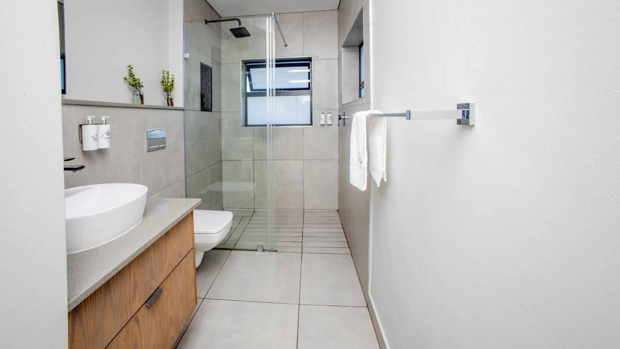 Coral Wood Self Catering Suites And B&B Ист-Лондон Экстерьер фото